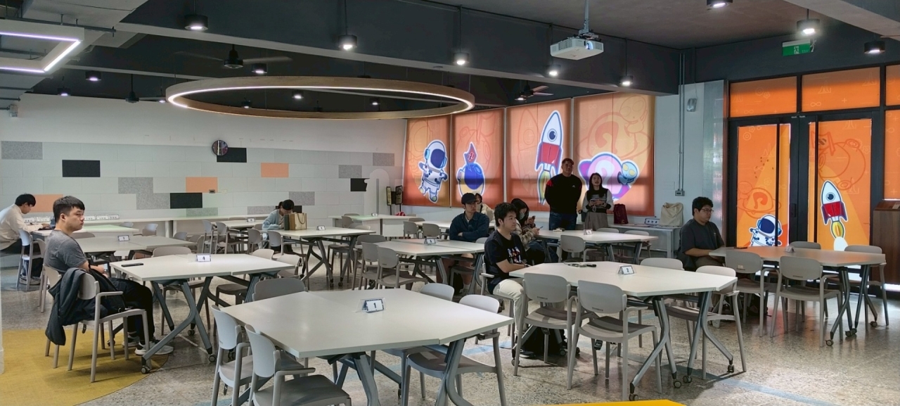 創業名家講堂 ── 教你從創作日常教你從創作日常中發想靈感，讓裝置說話_260316 (33)